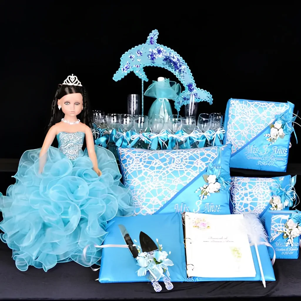 que accesorios lleva una quinceañera